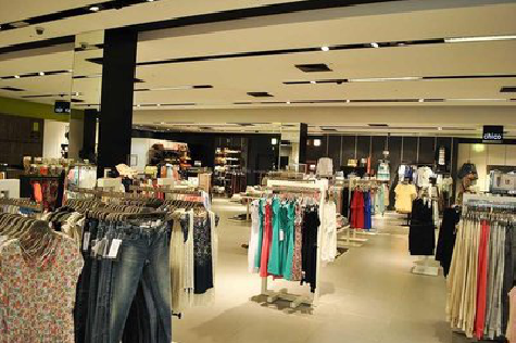 衡南商场里的店面怎么装修？