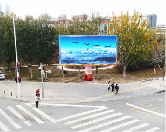 衡南户外大屏广告投放要点。